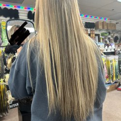 Maxim Beauty Supply & Salon - After the i tip extensions were put in! 22"