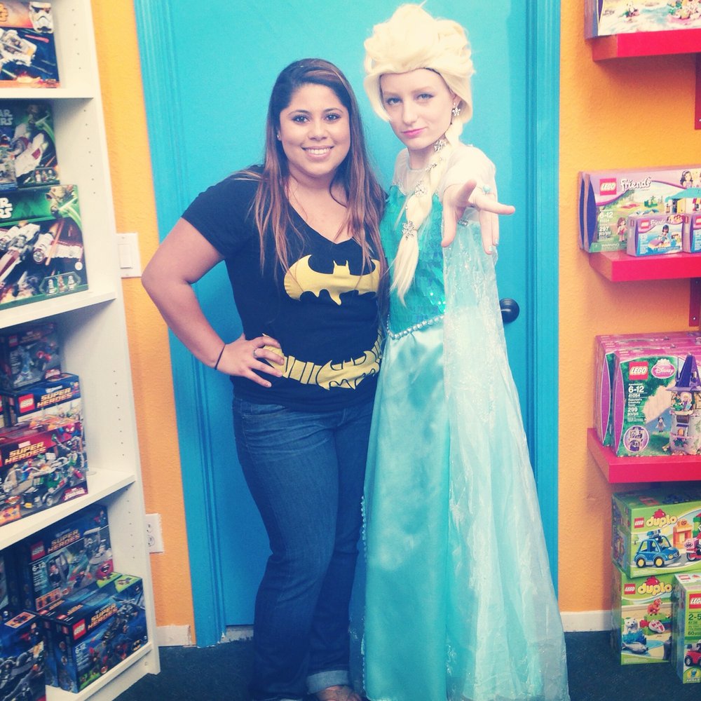 Elsa @ Fog Town Toys! Elsa @ Fog Town Toys!