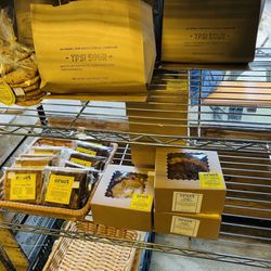 Argus Farm Stop - Crust bakery