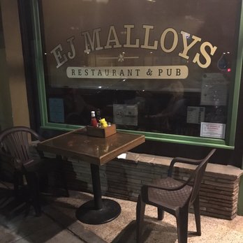 EJ's Pub - Bixby Knolls - Outdoor Patio - Sports Bars Near Me - Long Beach, California