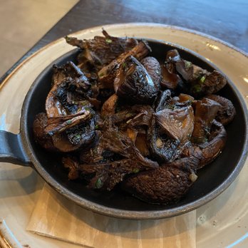 J Gilbert's - Truffled mushrooms - Bars Near Me - Omaha, Nebraska