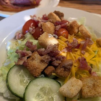 Cracker Barrel Old Country Store - Tossed salad - Breakfast & Brunch Near Me - Erie, Pennsylvania Cracker Barrel Old Country Store - Tossed salad - Breakfast & Brunch Near Me - Erie, Pennsylvania