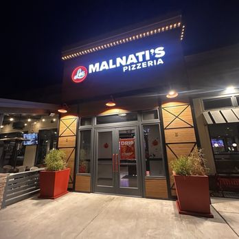 Lou Malnati's Pizzeria - Front Entrance - Pizza Near Me - Tempe, Arizona