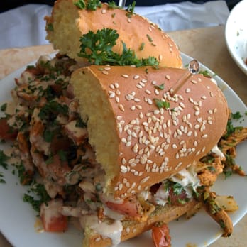 Maha's - Chicken Sandwich - Egyptian Near Me - Toronto, Ontario