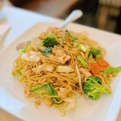 Silver Spoons Thai BBQ House - Chow Mein within chicken