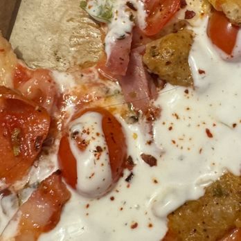 Blaze Pizza - Build Your Own Pizza (11-inch) - Salad Near Me - Torrance, California Blaze Pizza - Build Your Own Pizza (11-inch) - Salad Near Me - Torrance, California