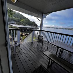 Sunset Inn Resort