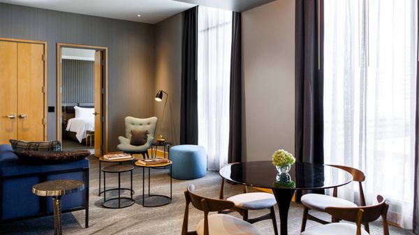 Renaissance Reno Downtown Hotel & Spa by null