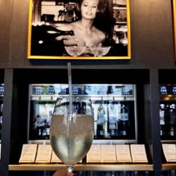 Salute Wine Bar