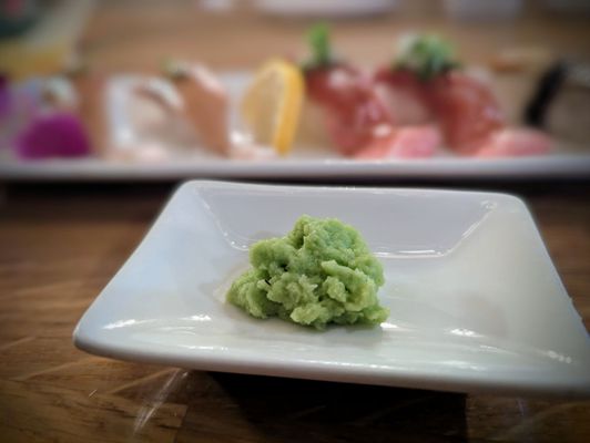 Momo Sushi by null
