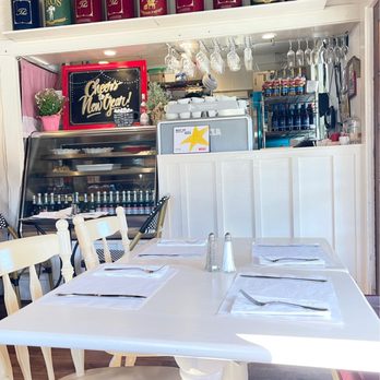 Red House Cafe - Pies and cookies, coffee bar by the entrance - Breakfast & Brunch Near Me - Pacific Grove, California Red House Cafe - Pies and cookies, coffee bar by the entrance - Breakfast & Brunch Near Me - Pacific Grove, California