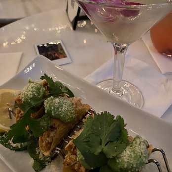 Monarch Rooftop - Mini tacos, grow a pear drink - Lounges Near Me - New York, New York Monarch Rooftop - Mini tacos, grow a pear drink - Lounges Near Me - New York, New York