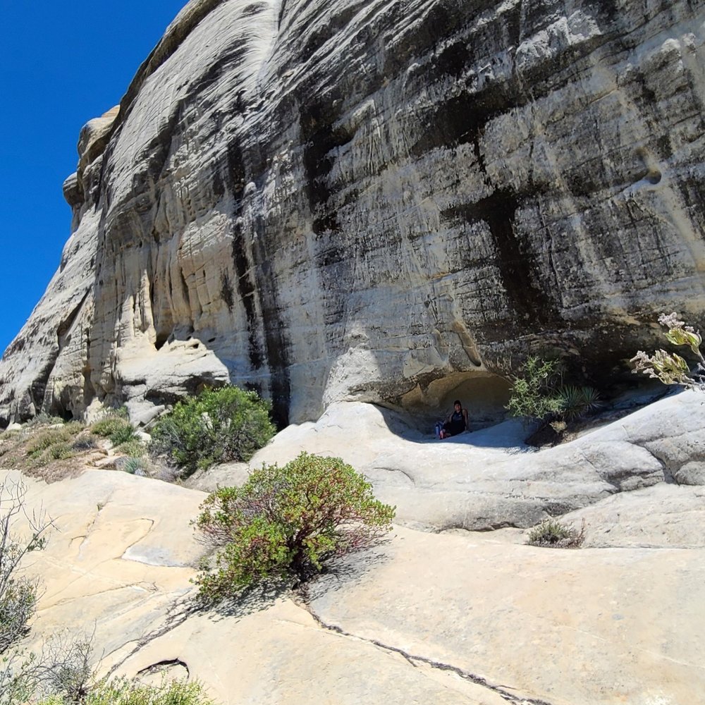 Piedra Blanca Formations - May 2020 - Hiking Near Me - Ojai, California Piedra Blanca Formations - May 2020 - Hiking Near Me - Ojai, California