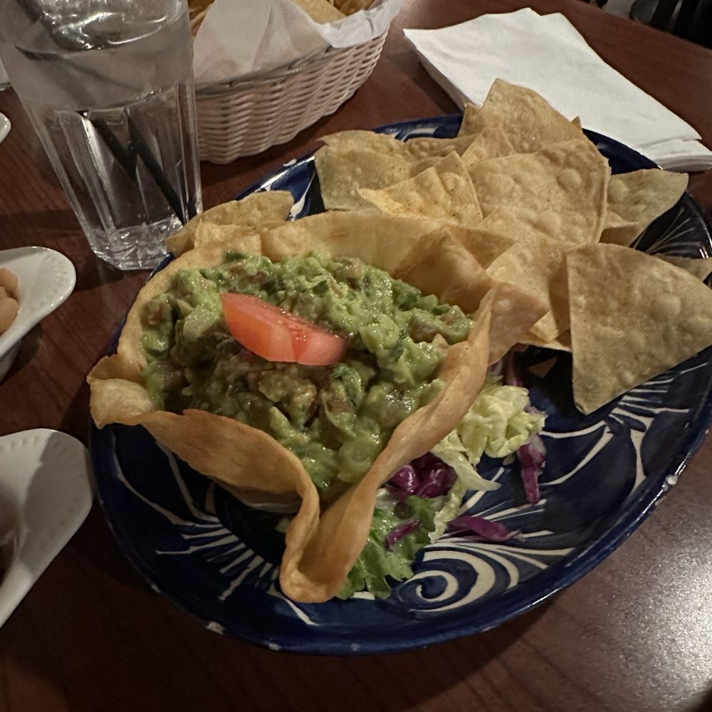 Cabrera's Mexican Cuisine - Mexican Near Me - Pasadena, California