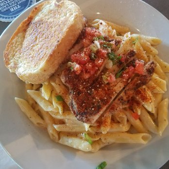 Chili's - Cajun chicken pasta - Bars Near Me - Oklahoma City, Oklahoma