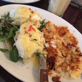 Lady C’s - Breakfast & Brunch Near Me - Tarzana, California