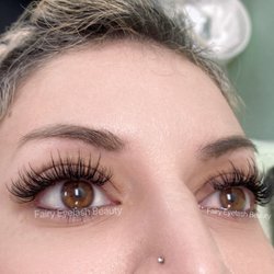 Wink Eyelash Beauty - Wispy Nature