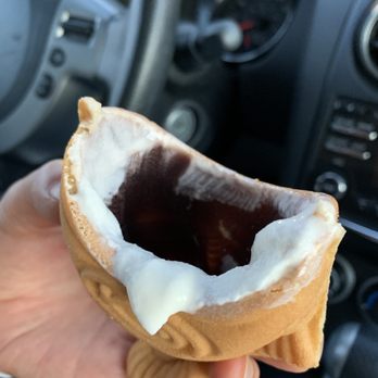 T-Town Cafe - Very empty red bean filled taiyaki. - Desserts Near Me - Tacoma, Washington T-Town Cafe - Very empty red bean filled taiyaki. - Desserts Near Me - Tacoma, Washington