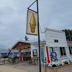Rosies Ice Cream & More - Rosie's