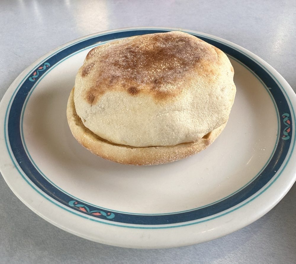 Z’s Breakfast & Lunch