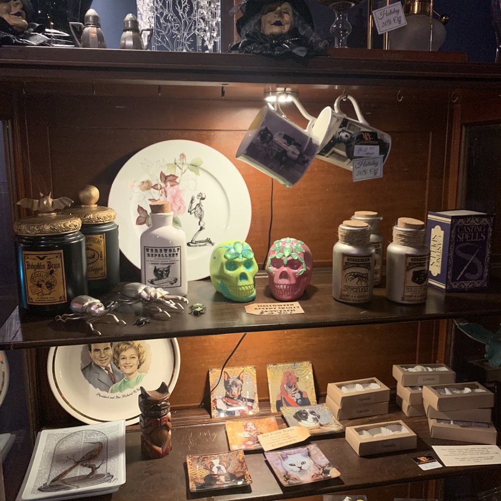 Curioporium - Antiques Near Me - Southington, Connecticut Curioporium - Antiques Near Me - Southington, Connecticut