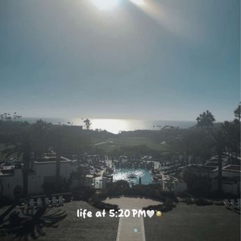 33 North - It's always a beautiful day here at The Waldorf - Seafood Near Me - Dana Point, California