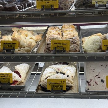 Dylan’s Cottage Bakery & Deli - Bakeries Near Me - Long Beach, Washington