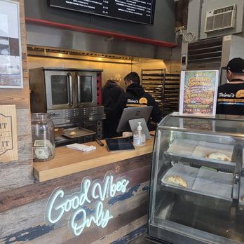 Thimi's Empanadas - Empanadas Near Me - Chicago, Illinois