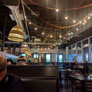Tepache Mexican Kitchen & Bar - Wonder ambiance with flower garland and bistro lights. - Mexican Near Me - Mars, Pennsylvania Tepache Mexican Kitchen & Bar - Wonder ambiance with flower garland and bistro lights. - Mexican Near Me - Mars, Pennsylvania
