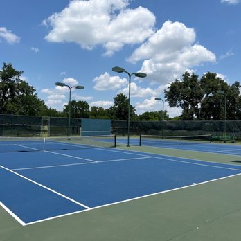Janet Bartles Park - Well designed tennis courts with lighting - Basketball Courts Near Me - Cedar Park, Texas