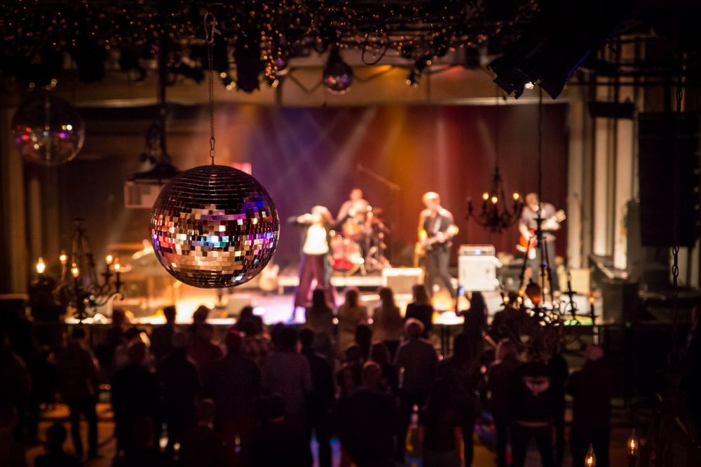 VARSITY THEATER 80 Photos & 134 Reviews Music Venues 1308 4th St