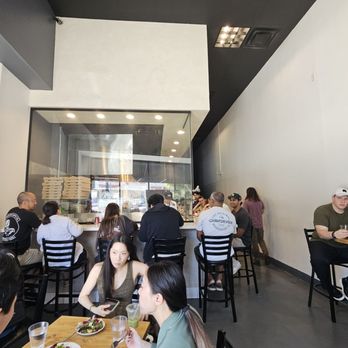 Sei Pizza Bar - Pizza Near Me - Los Angeles, California