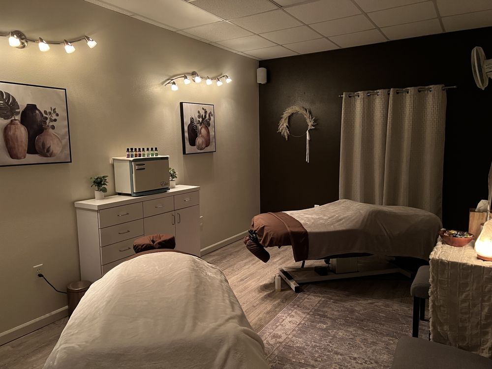 BODY KNEADS SPA AND SALON Updated September 2024 700 East Railroad