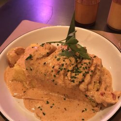 Spice Bcn - Their most popular dish: boneless chicken strips on a bed of rice. The sauce is great
