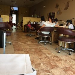 Pure Nail Spa - I was here before all these customers but no one was available to do my nails