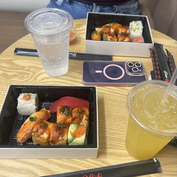 Sushi Box - Small lunch Box - Sushi Bars Near Me - Clovis, California