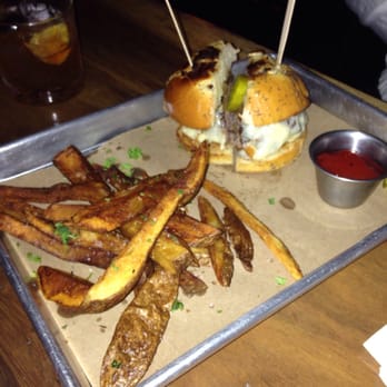 Fox and Crow - Classic burger - Cocktail Bars Near Me - Jersey City, New Jersey Fox and Crow - Classic burger - Cocktail Bars Near Me - Jersey City, New Jersey