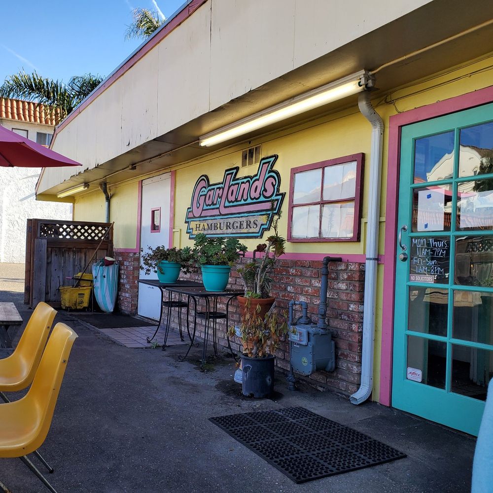 Garlands Hamburgers - Patio - Burgers Near Me - Grover Beach, California Garlands Hamburgers - Patio - Burgers Near Me - Grover Beach, California