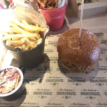 The Original Smokehouse - The Texas pork slider (used to come with 2 sliders but not anymore) - Barbeque Near Me - London, XGL The Original Smokehouse - The Texas pork slider (used to come with 2 sliders but not anymore) - Barbeque Near Me - London, XGL