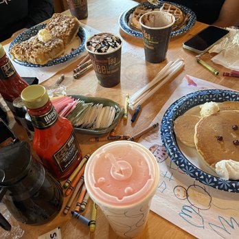 Piggy's Restaurant - Breakfast & Brunch Near Me - Lake Harmony, Pennsylvania Piggy's Restaurant - Breakfast & Brunch Near Me - Lake Harmony, Pennsylvania