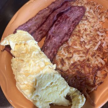 Sunrise Cafe - Breakfast & Brunch Near Me - Denver, North Carolina