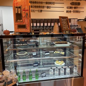 Momentto Coffee - Coffee & Tea Near Me - Chandler, Arizona
