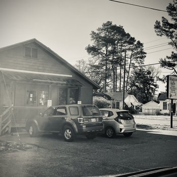 Magpie Cafe - The restaurant is quaint! - Bakeries Near Me - Baton Rouge, Louisiana