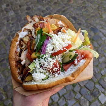 K'ups Gemüsekebap - 07/03/22 Gemusekebap mit Hahchendone im Brot - Kebab Near Me - Berlin, BE K'ups Gemüsekebap - 07/03/22 Gemusekebap mit Hahchendone im Brot - Kebab Near Me - Berlin, BE