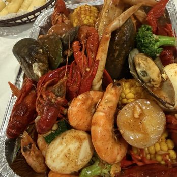 Crab Grabber - Combo B Seafood Boil - Seafood Near Me - Pasadena, California