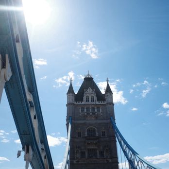 Tower Bridge - Landmarks & Historical Buildings Near Me - London, XGL