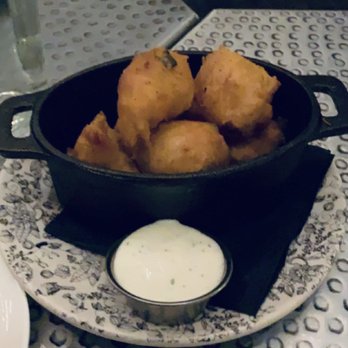 Hotel Covington - Fritters - Hotels Near Me - Covington, Kentucky