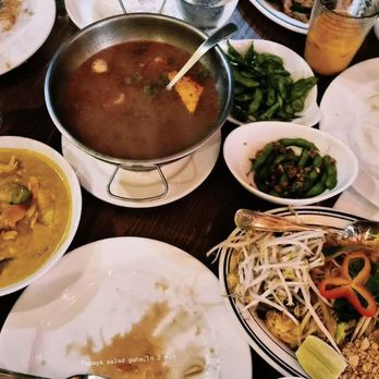 Sab Lai Thai Kitchen - Top to bottom: bamboo shoot and eggplant stir fry with mock chicken, tom yum with tofu, yellow curry with chicken, pad Thai veggie/tofu - Thai Near Me - San Diego, California