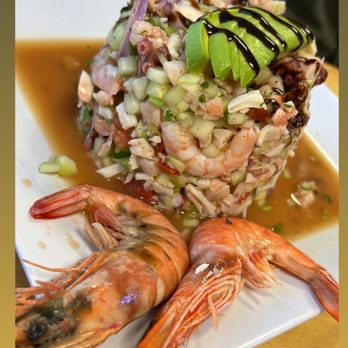 El pata salada - Mexican Near Me - Armona, California