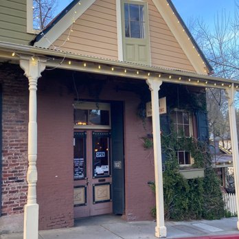 Sopa Thai Cuisine - Storefront - Thai Near Me - Nevada City, California Sopa Thai Cuisine - Storefront - Thai Near Me - Nevada City, California